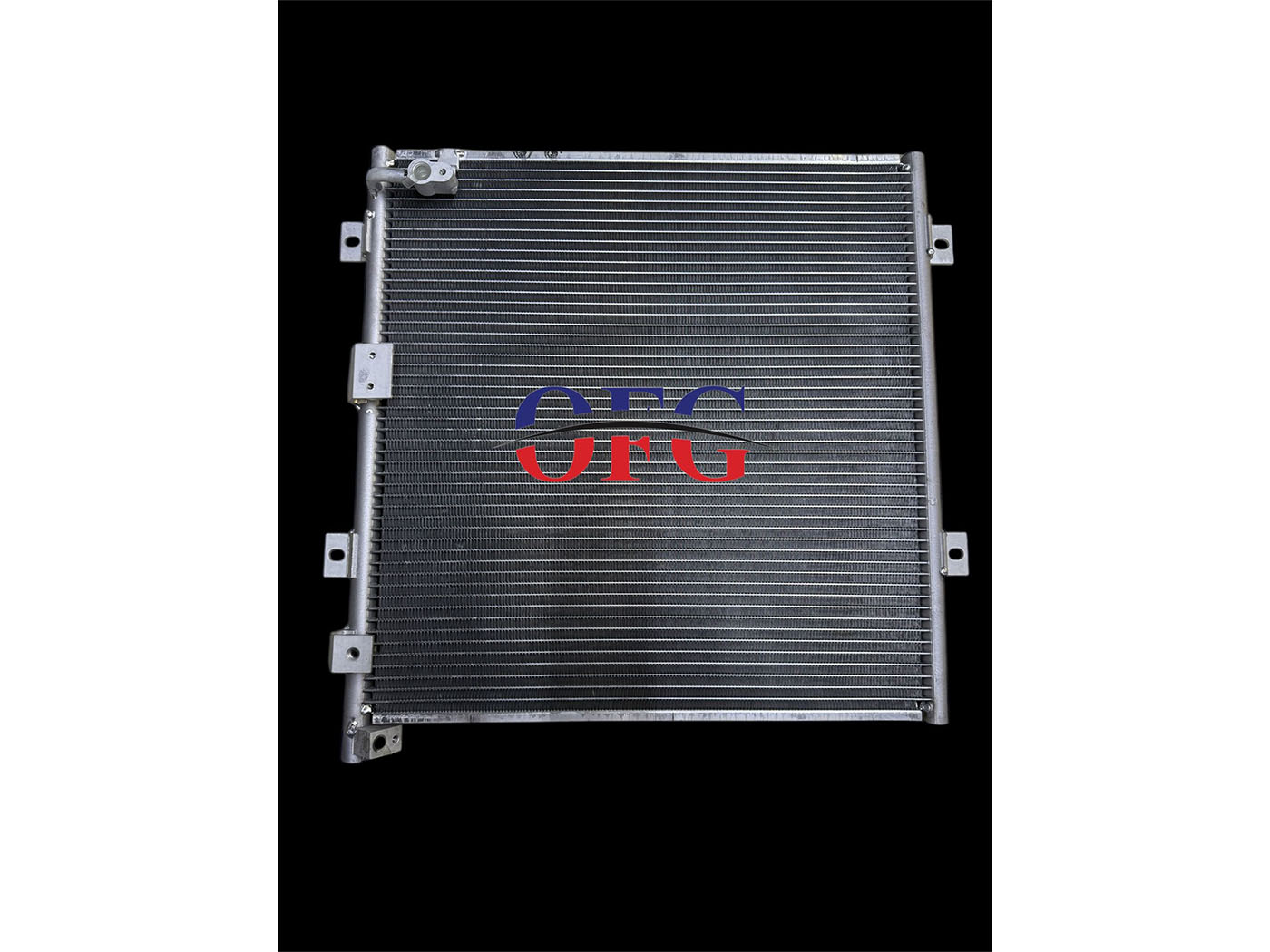 Klima Radyatörü Ford cargo Üniversal Çıkışlı 638*420*16 DC4619710BA