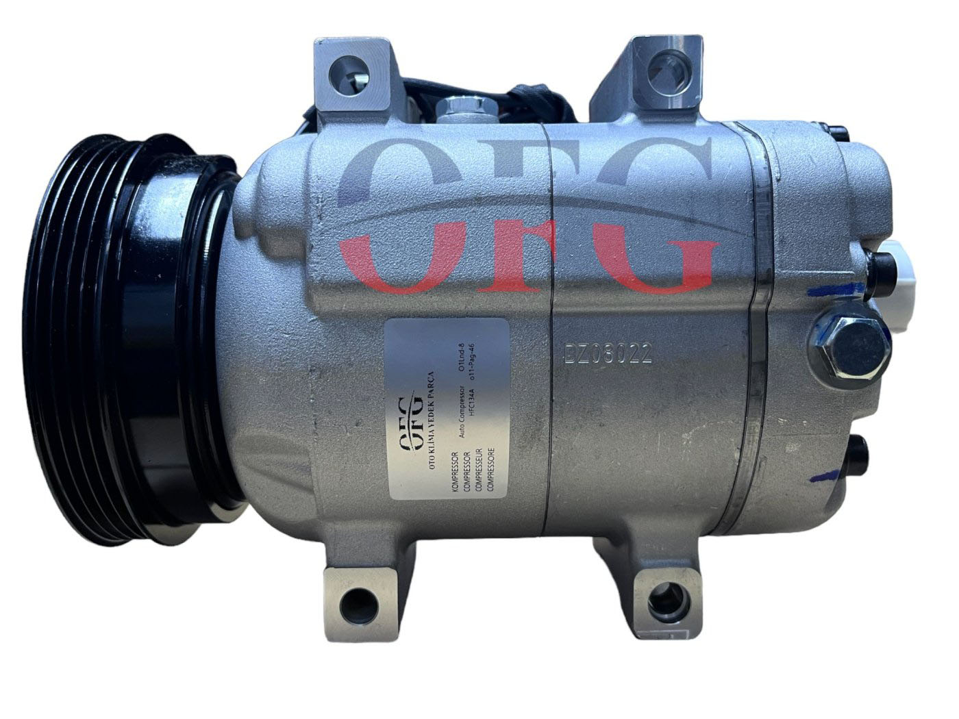 Vw Passat 98 - Audi A4 4Pk 12V Klima Kompresörü