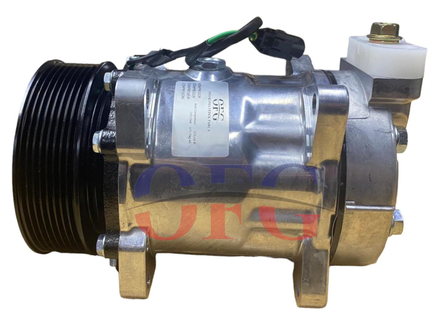 Ford Cargo 10Pk 24V Kulaklı Klima Kompresörü