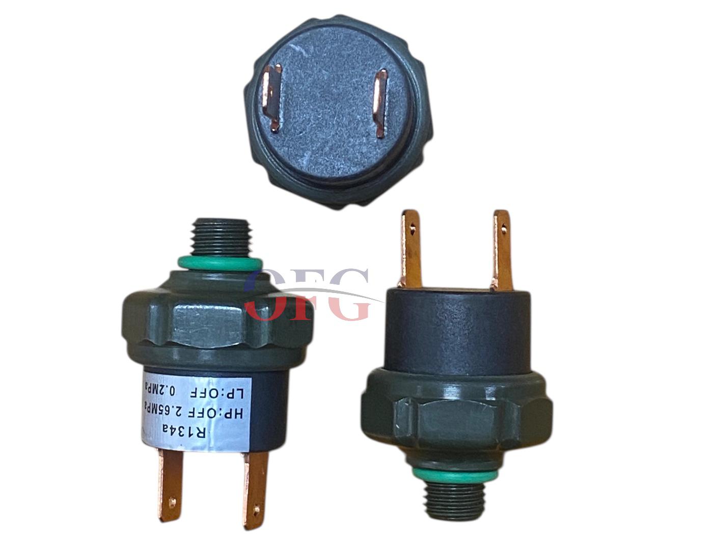 Üniversal 2 Fişli Erkek Müşür