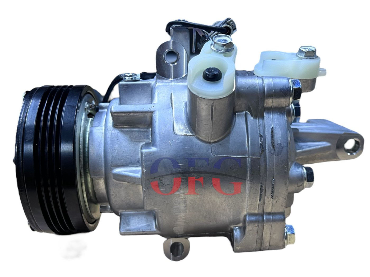 Suzuki Swift 4PK 12V Klima Kompresörü